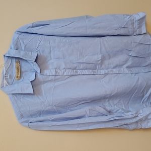 Long sleeve button u. Light weight great for summet.